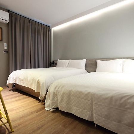 Midori Hostel เมืองฮวาเหลียน ภายนอก รูปภาพ