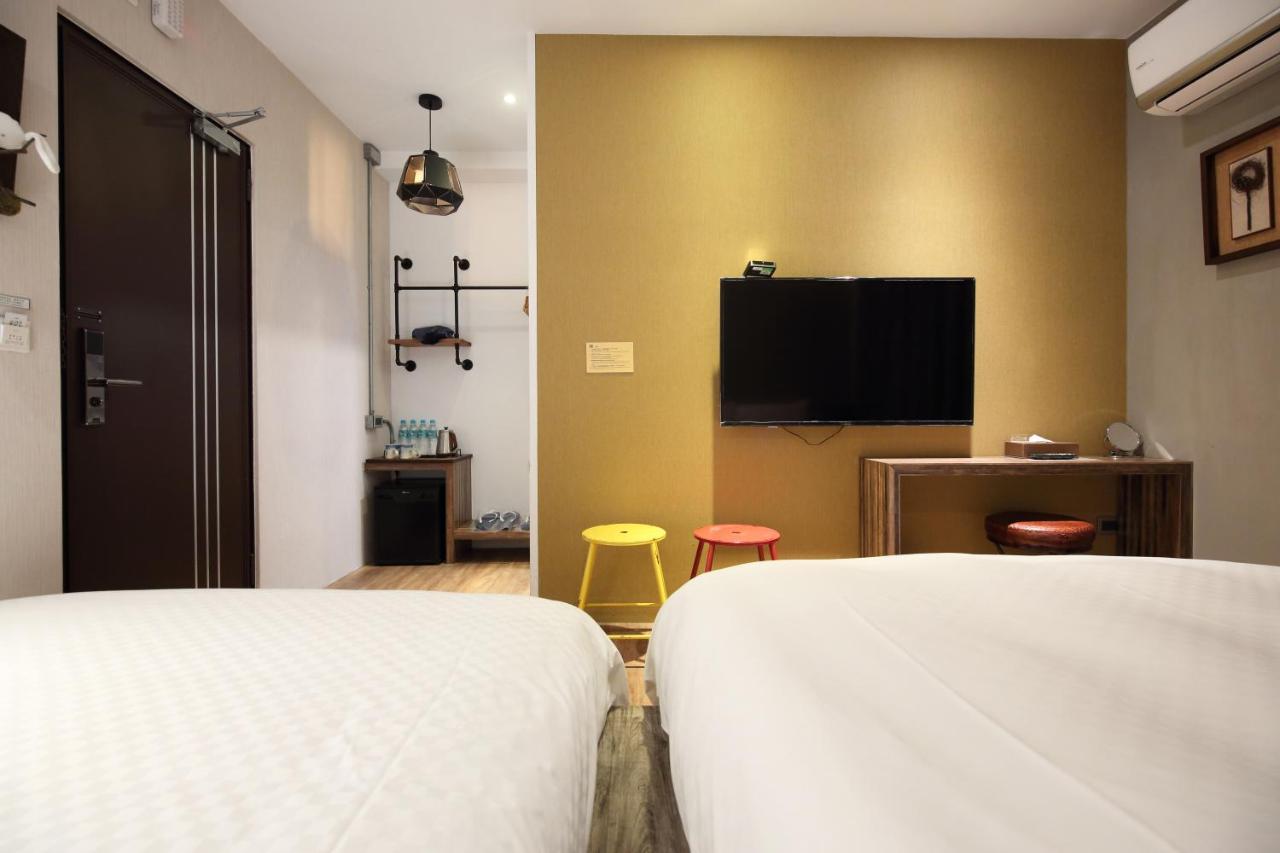 Midori Hostel เมืองฮวาเหลียน ภายนอก รูปภาพ