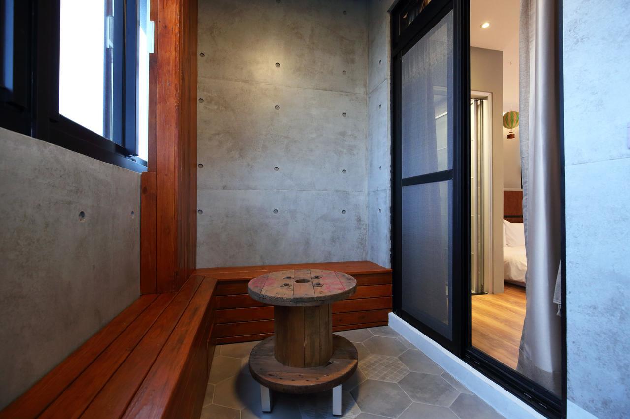 Midori Hostel เมืองฮวาเหลียน ภายนอก รูปภาพ