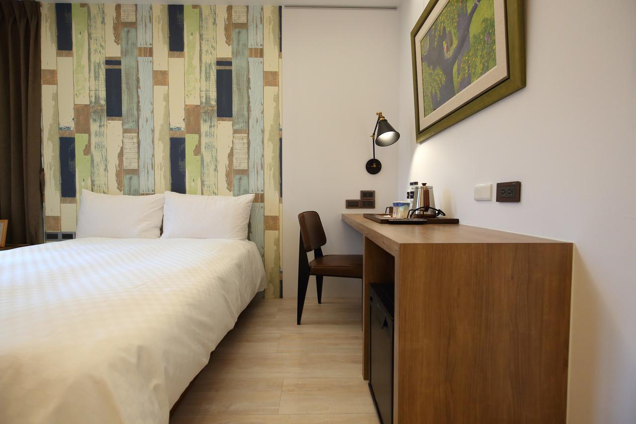 Midori Hostel เมืองฮวาเหลียน ภายนอก รูปภาพ